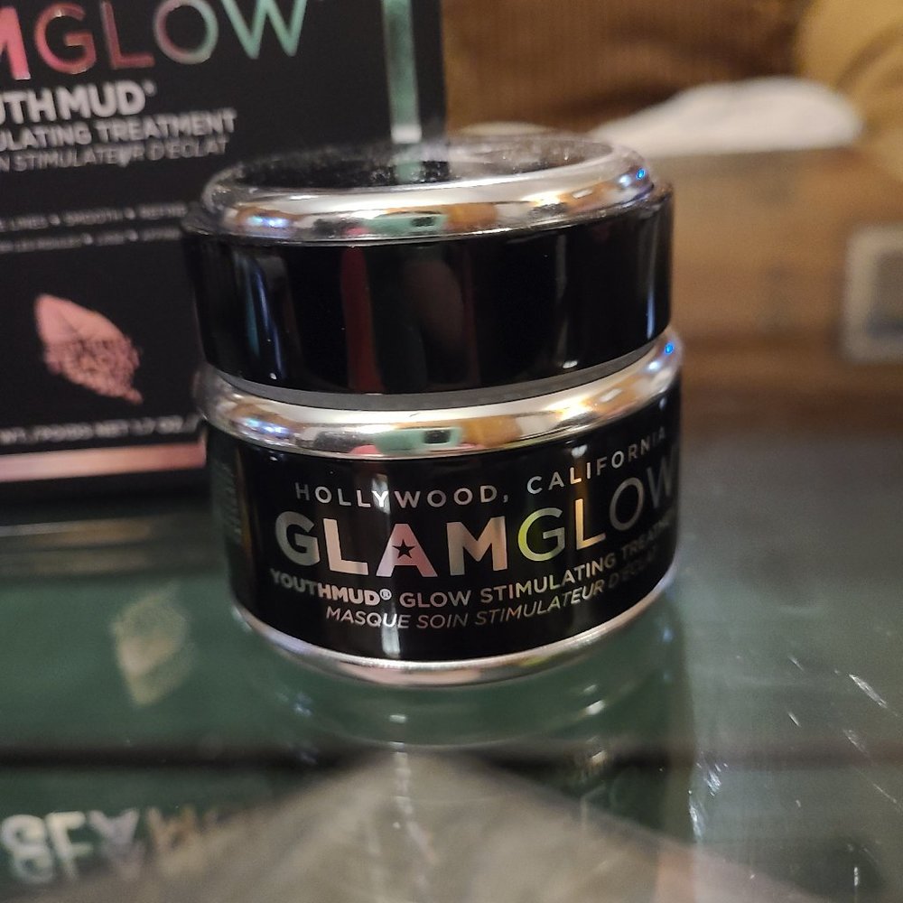 Glam Glow YouthMud Mask(full size jar) never used